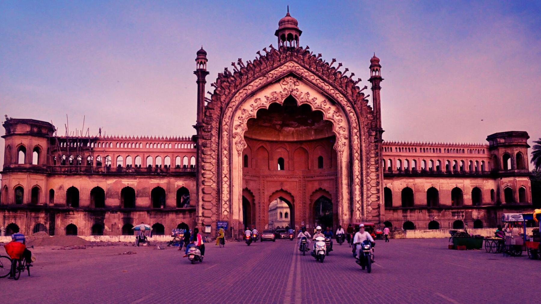 Rumi Darwaza Lucknow 