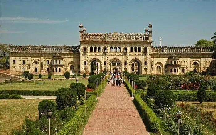Bara- Imambara - Mysterious Places in India 