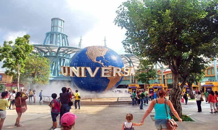 Universal Studios- Must Visit Attraction in Singapore 