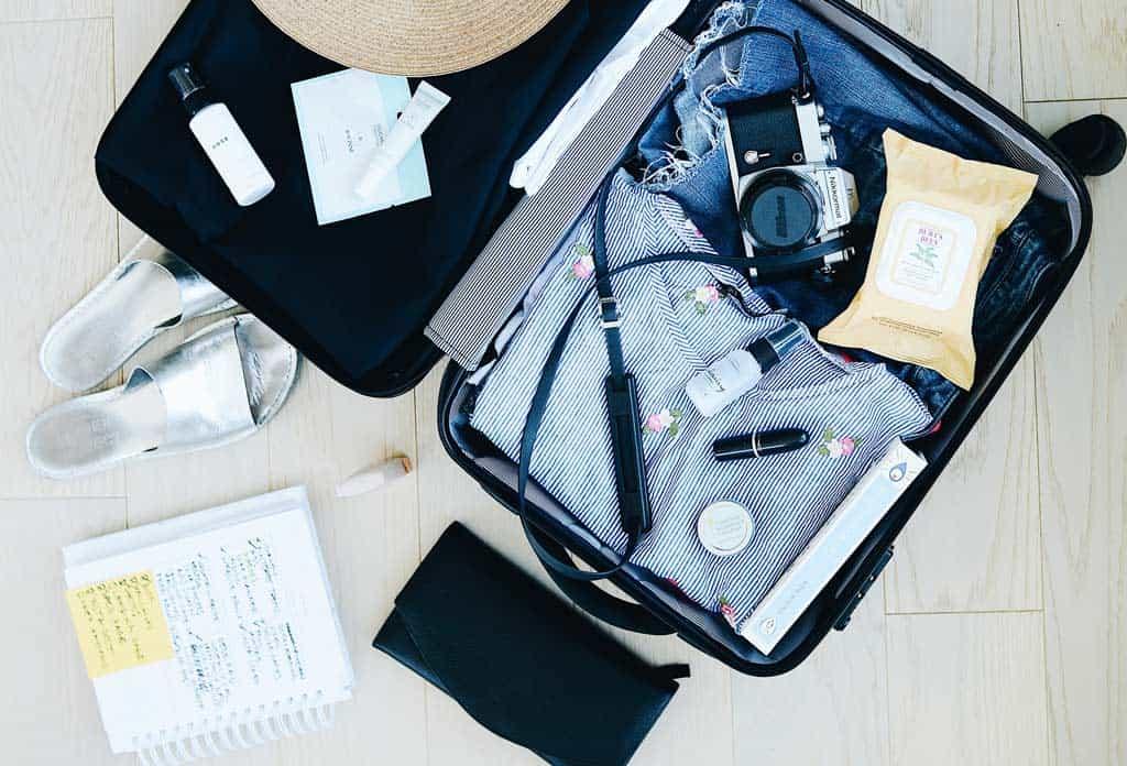 Make A Detailed Packing List