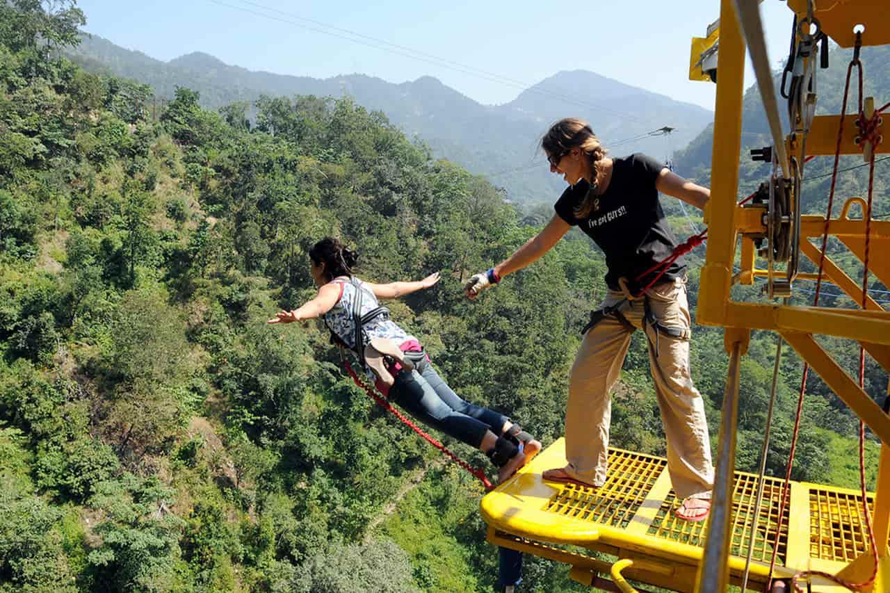 Bungee Jumping in Rishikesh -best adventure Activity in uttarakhand 