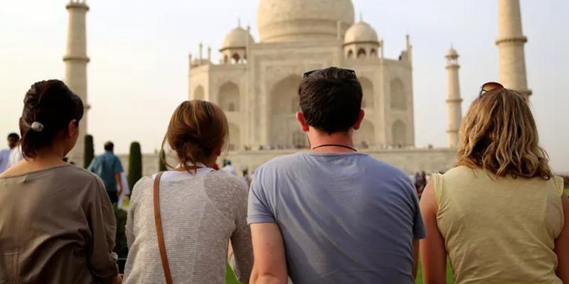 15 Easy Ways to Save Money on Your India Trip