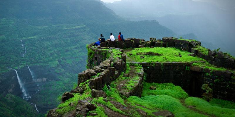29 Monsoon Destinations In India That Will Make You Dance In The Rain